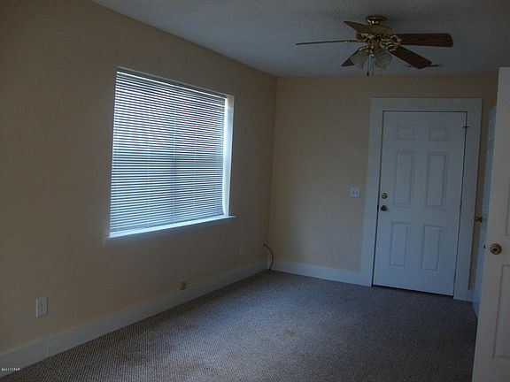 3rd image of 510 S Depot St
