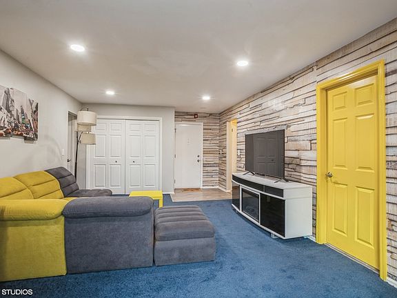 3rd image of 715 E Falcon Dr Unit 209E