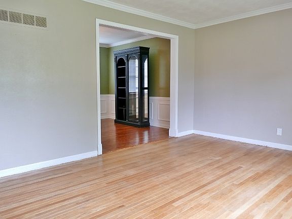 5th image of 5013 N Dawn Dr