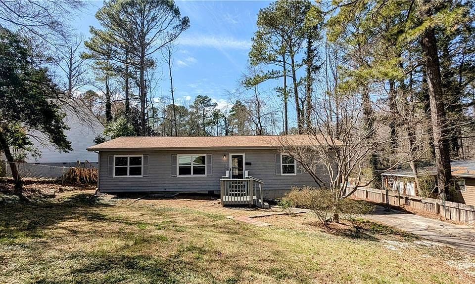 1st image of 4195 Bradley Dr