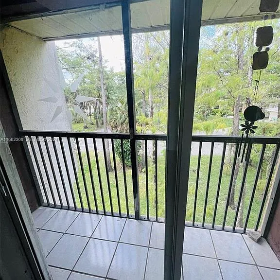 8773 Shadow Wood Blvd #303 — Photo 8
