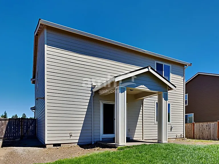 9016 NE 165th Ave — Photo 21