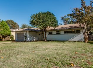 13426 Mount Castle Dr, Farmers Branch, TX 75234
