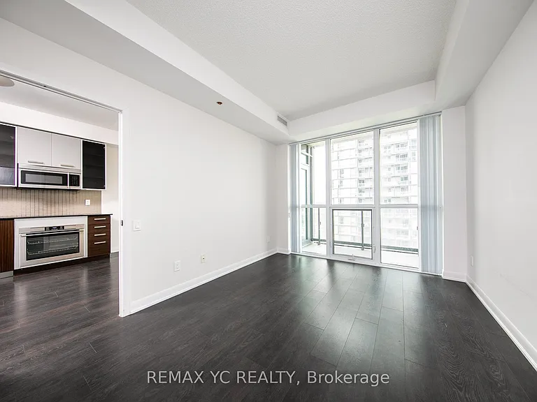 5168 Yonge St #2708 — Photo 12