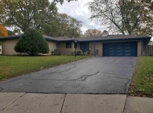 3917 Brendenwood Rd, Rockford, IL 61107