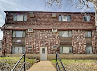 413 S Johnson St, Iowa City, IA 52240