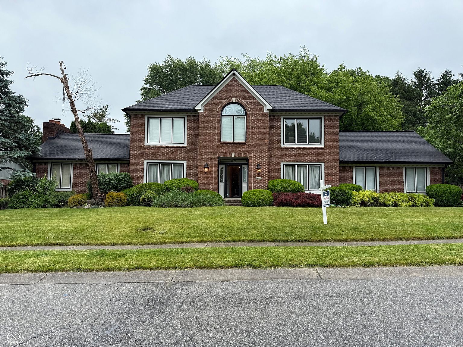 6609 Tuxedo Ln, Indianapolis, IN 46220 | Zillow