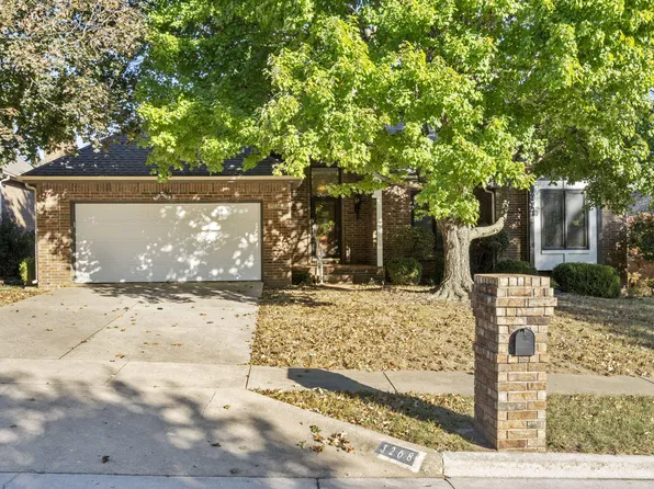 3268 S Oak Avenue, Springfield, MO 65804