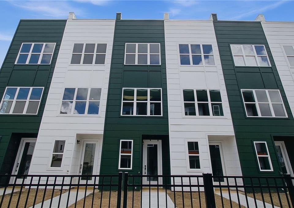 1st image of 2029 Memorial Dr #48