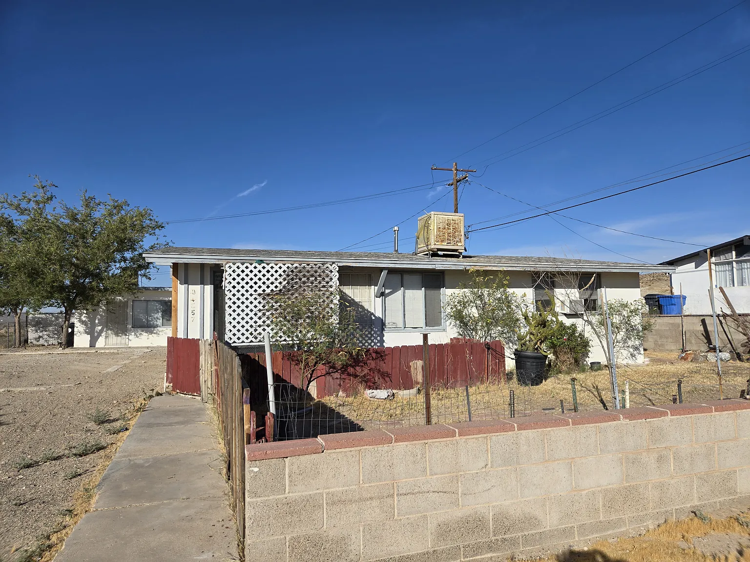 2 bed, 1000 sqft, $1,550 — Photo 1