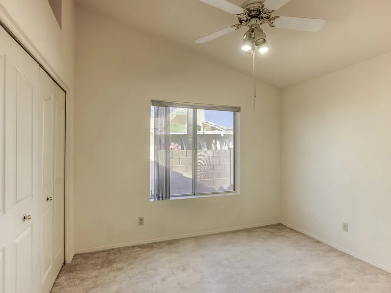 1510 W Dusk Glow Loop — Photo 15