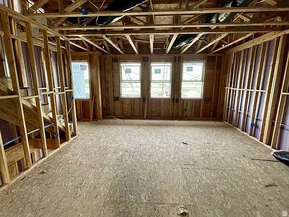 4th image of 981 N Hay Ln W #36