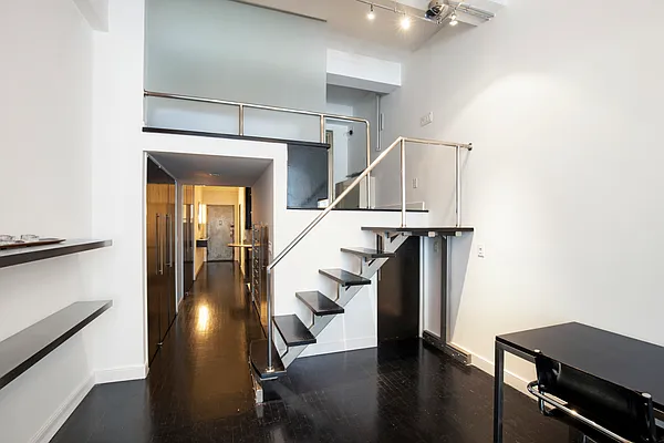 Rented by Compass | media 13