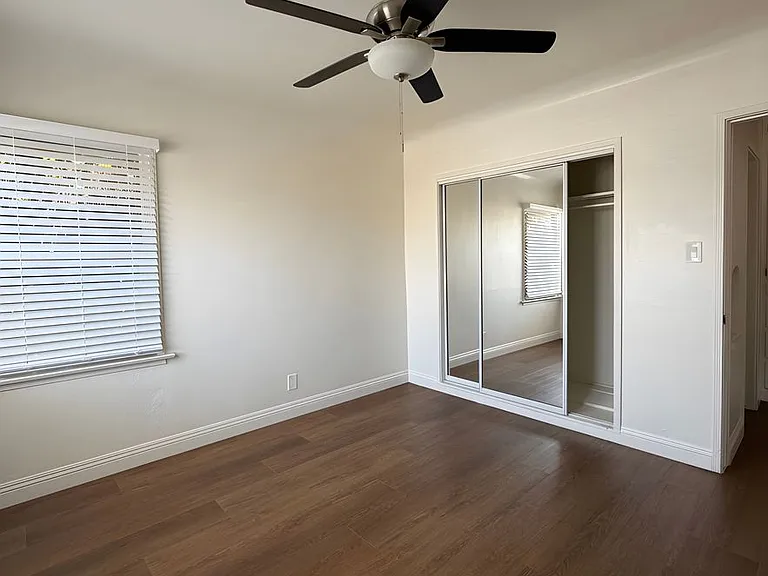 8139 S Hoover St — Photo 2