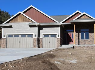 8930 Emerald Ridge Road, Rapid City, SD 57702