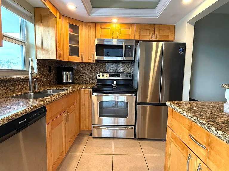 651 Pine Dr #208 — Photo 4