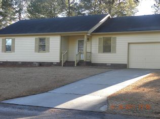 1182 Butterwood Cir, Fayetteville, NC 28314
