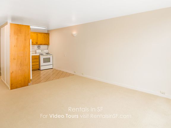4th image of 34 Hugo St #4