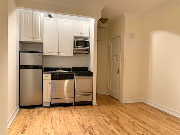 2nd image of 1588 York Ave APT 2B