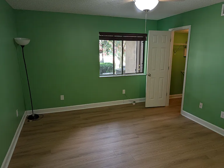 2011 Wingate Way #2011 — Photo 18