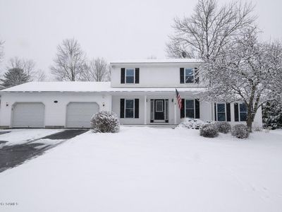 16 Hilton Dr, South Glens Falls, NY, 12803