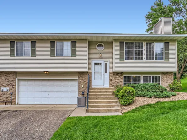 4620 1/2 Ridge Cliff Dr, Saint Paul, MN 55122