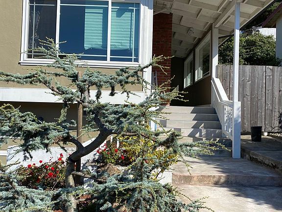 4th image of 2131 Valleywood Dr Floor 2