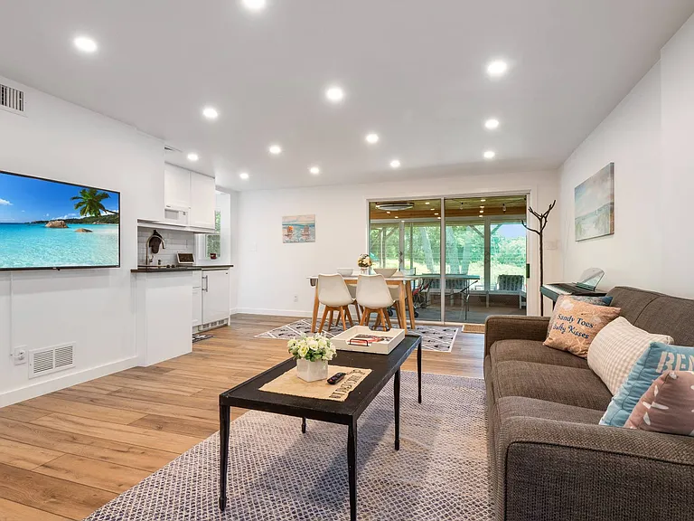 29 Waters Edge Rd — Photo 24