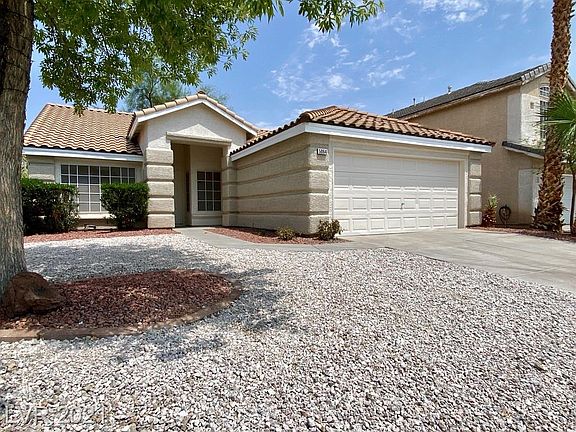 2nd image of 5064 Blossom Ave #0