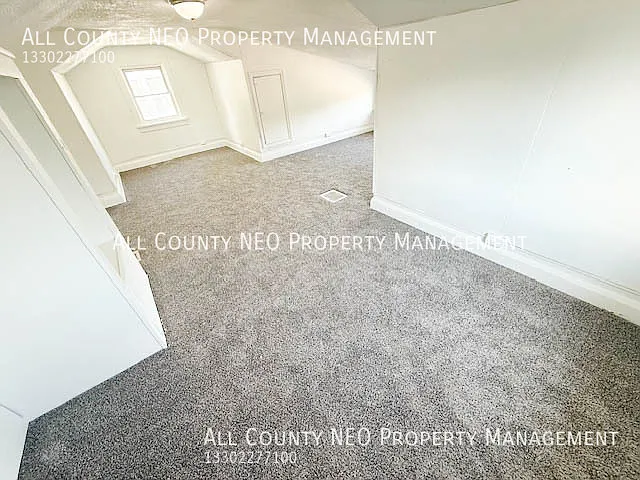 1241 Bedford Ave SW — Photo 32
