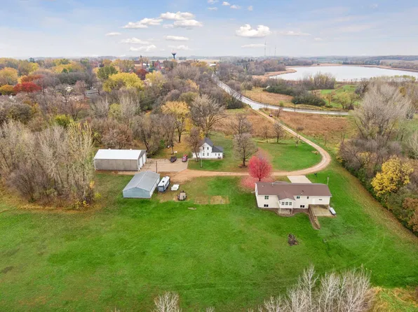 425-505 3rd Ave SE, Young America, MN 55397