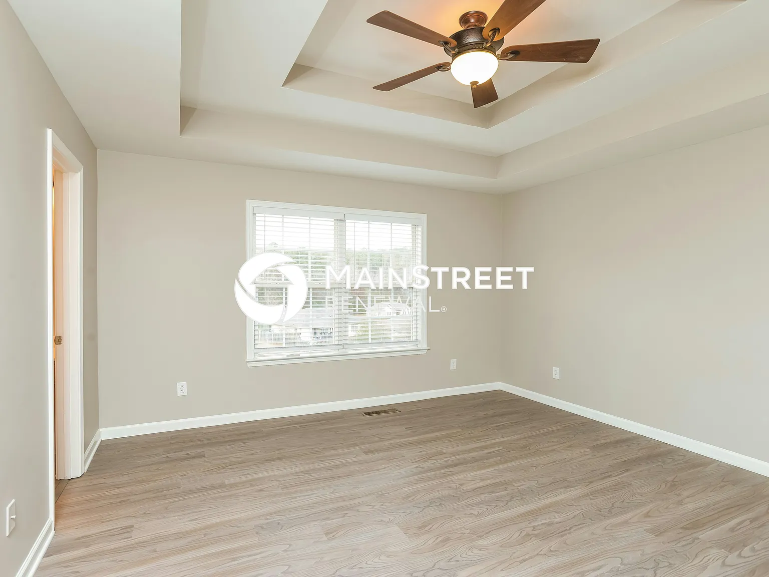 865 Moonlite Dr — Photo 2