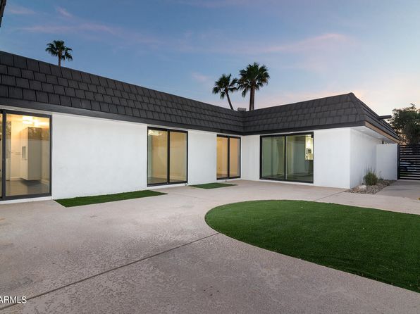 scottsdale-arizona-145920717 picture