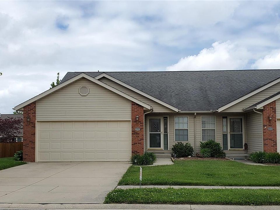 1st image of 10915 Upland Terrace Dr