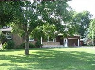 505 N Public Rd, Shell Rock, IA 50670