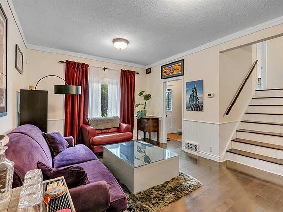 5th image of 5820 S Bowwater Cres NW