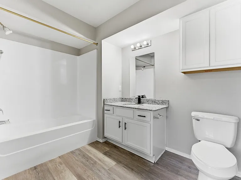 Berryfield Apartments — Photo 12