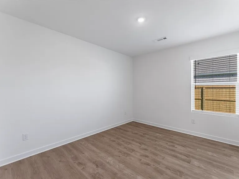 583 Arizona St — Photo 19