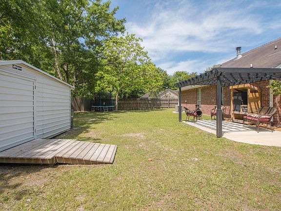 4th image of 1507 Garden Ln