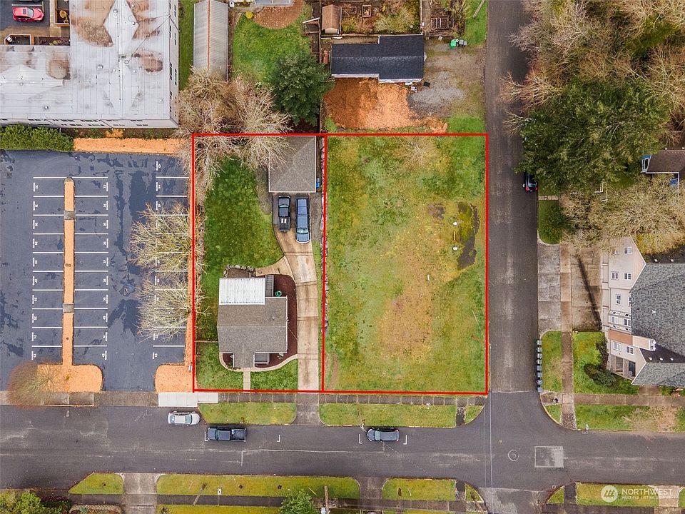 1st image of 532 13th Avenue SE