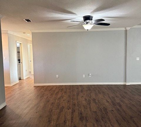 2nd image of 4305 Country Club Dr