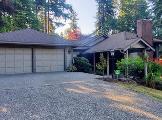 11012 NE 37th Ct, Bellevue, WA 98004