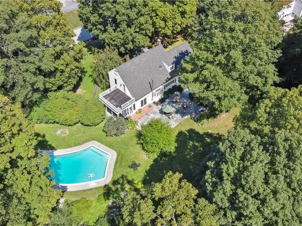 2 Kenfield Road, South Salem, NY 10590