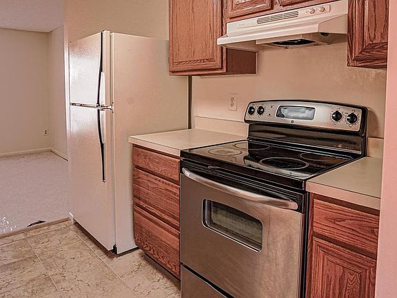 5th image of 22422 Stablehouse Dr