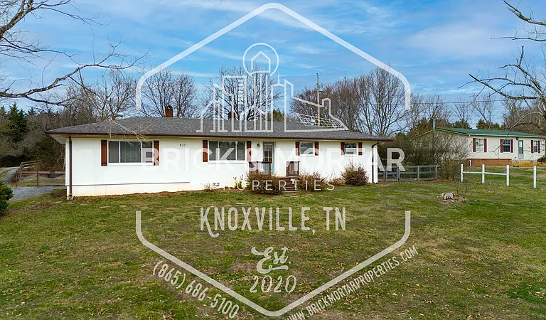 837 Teffeteller Ln — Photo 2