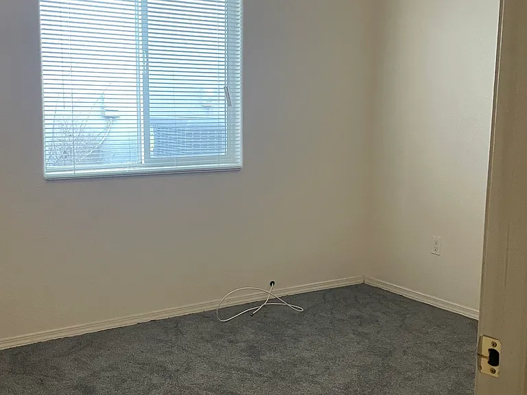 1905 San Pedro Rd NE — Photo 12