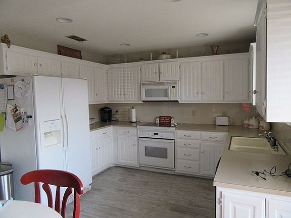 2nd image of 3310 Edgemont Dr