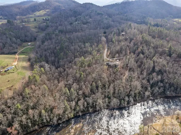 0 Harleys Cv Lot 20, Waynesville, NC 28785