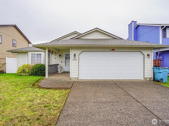 4th image of 15801 NE 70th Street
