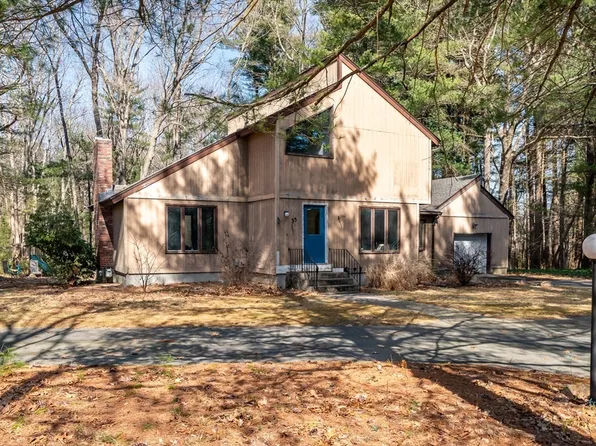 35 Twilight Dr, Foxboro, MA 02035
